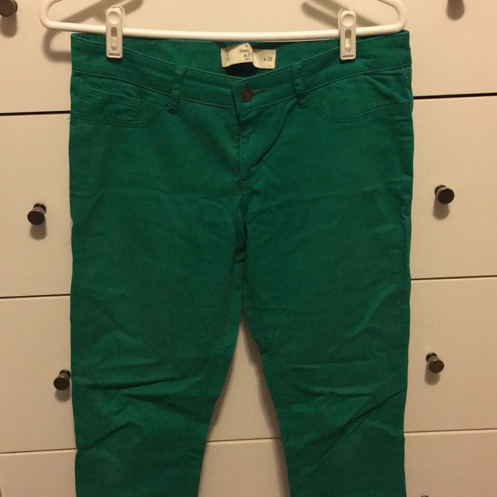 Abercrombie & Fitch Green straight leg pants Sz 6